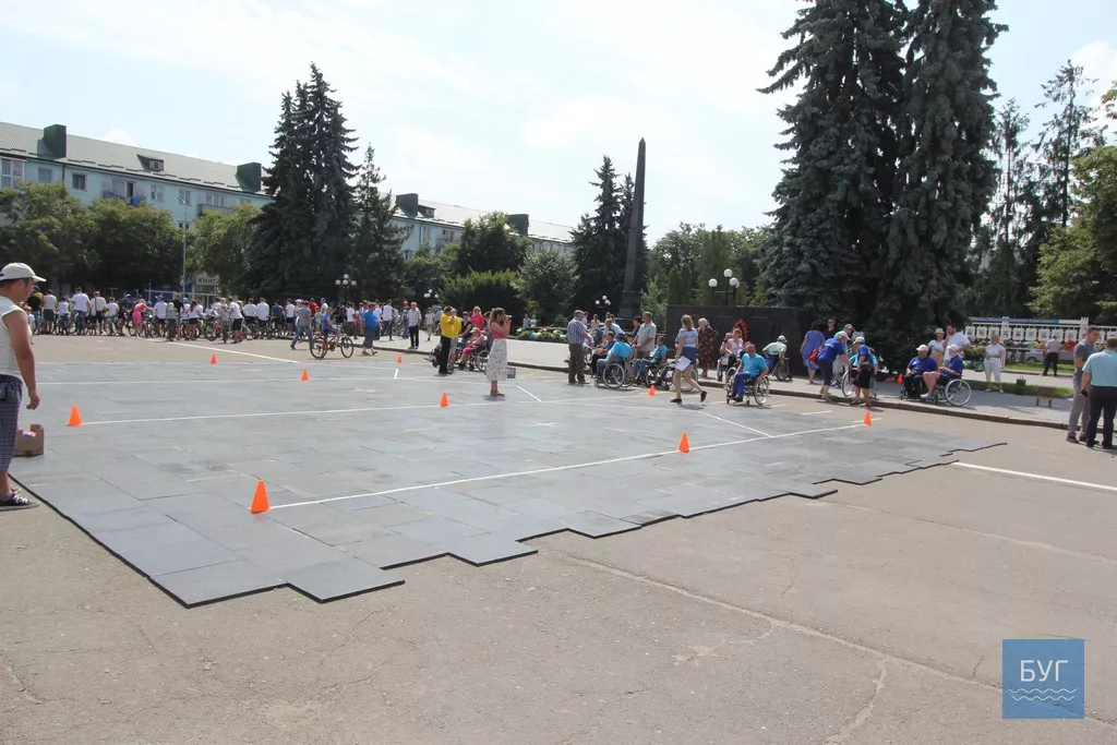 У Володимирі-Волинському вперше провели змагання із гри «Бочча» для людей з обмеженими можливостями 6