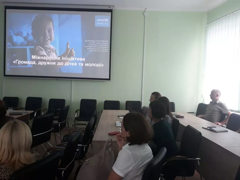 У Володимирі-Волинському працюють над тим, щоб місто визнали дружнім до дитини 3