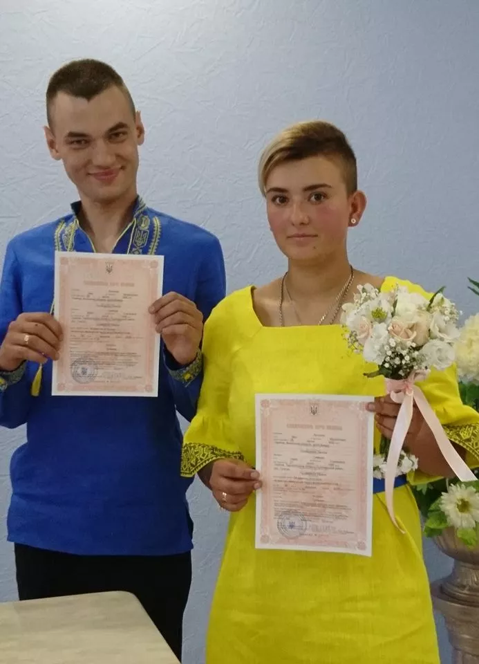 Військовослужбовці 14-ї ОМБр зустрілися й одружилися на передовій 4