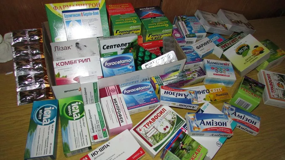 Добро руками дітей: Учні нововолинської школи здають макулатуру та допомагають бійцям на Сході 22