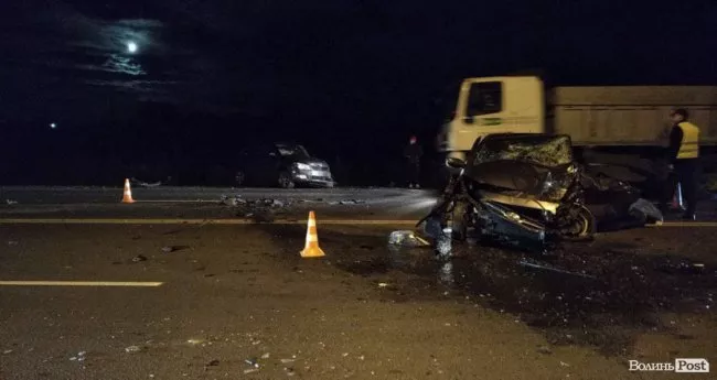 Під Луцьком трапилася смертельна ДТП з кількома автівками 6