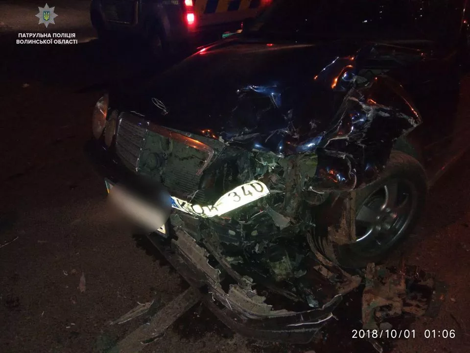 У Луцьку п'яний водій протаранив автівку та втік з місця ДТП 1