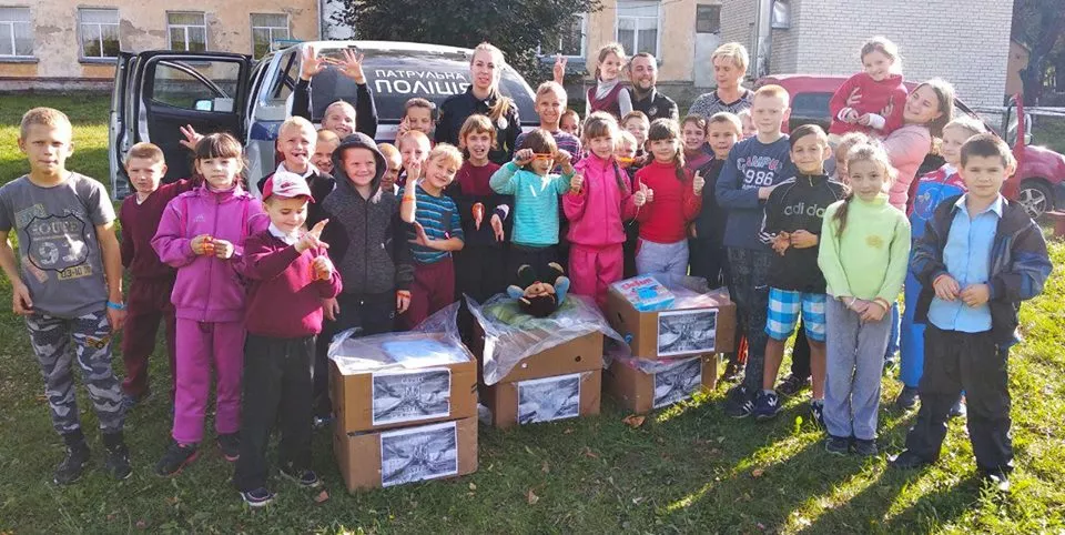 У Горохівському районі для вихованців школи-інтернату поліція та благодійники влаштували розвивальний квест 3