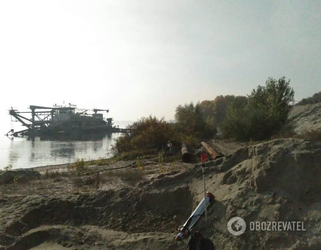 У Києві обшукали чергову точку незаконного видобутку піску: знайшли збитків на понад 100 мільйонів гривень 2