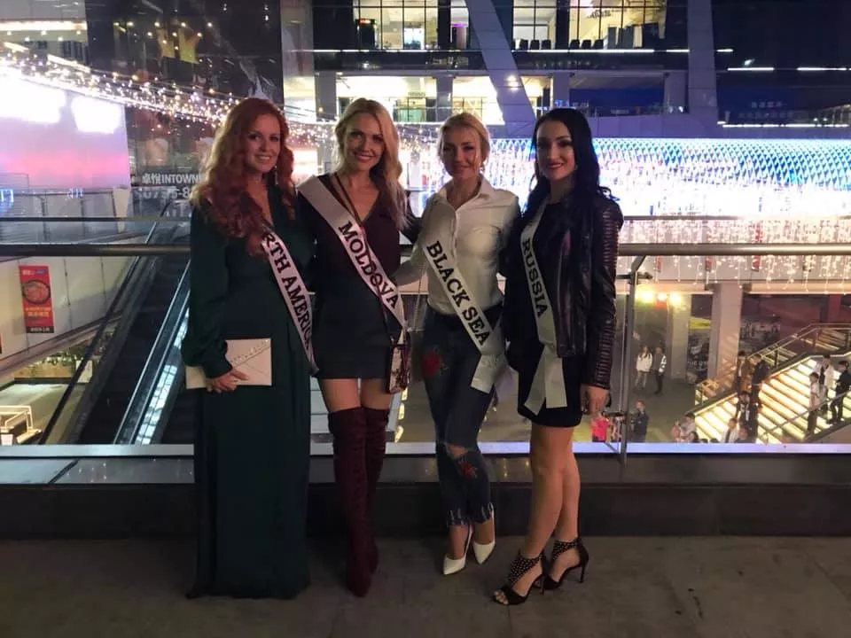 Яна Власюк з Нововолинська на фіналі конкурсу «Mrs. Globe» в Китаї отримала черговий титул та ввійшла в ТОП-30 13