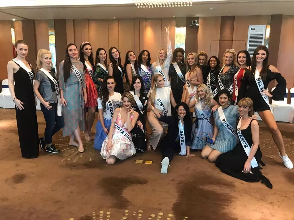 Яна Власюк з Нововолинська на фіналі конкурсу «Mrs. Globe» в Китаї отримала черговий титул та ввійшла в ТОП-30 7