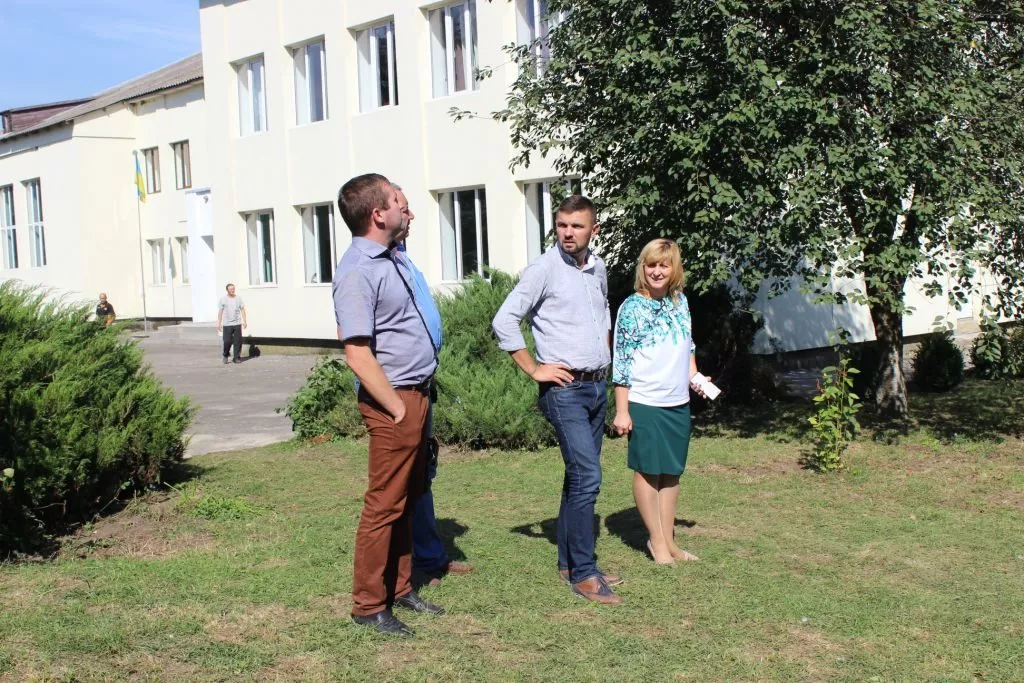 У Зимнівській школі розширили спортивний майданчик та встановили камери відеонагляду 1