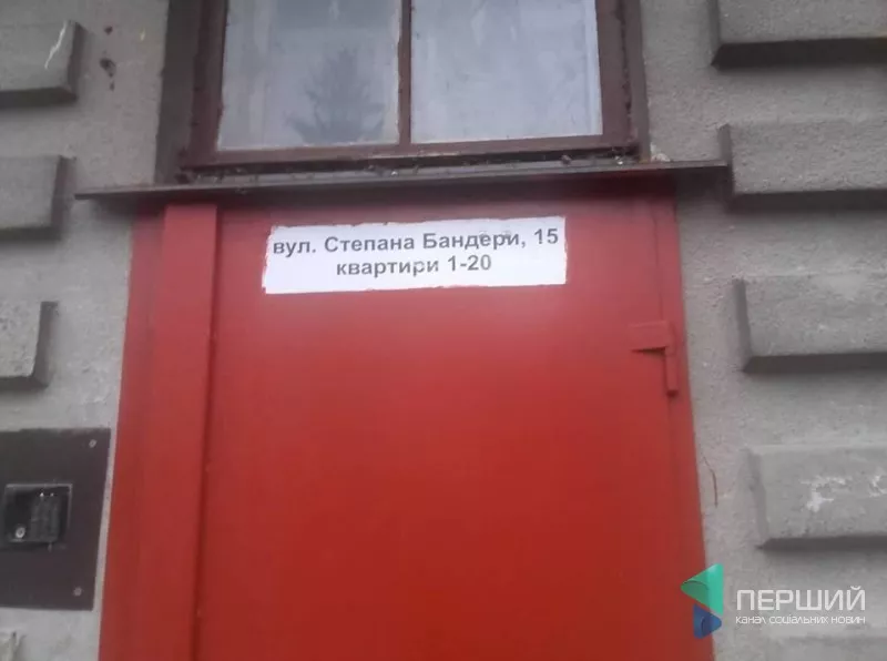 У Луцьку жінка випала з вікна багатоповерхівки 6