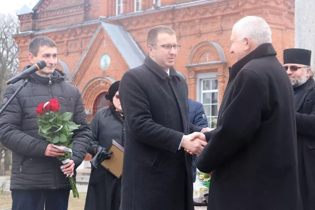 У Володимирі-Волинському вшанували пам'ять воїнів-інтернаціоналістів 4