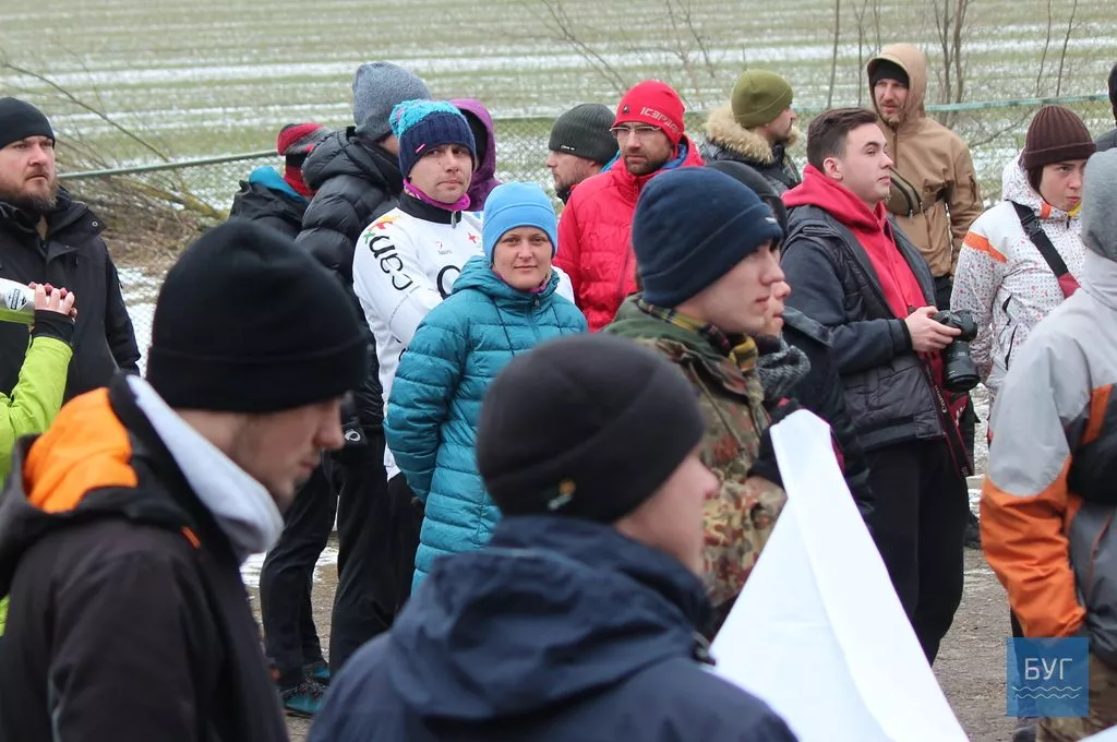Екстремальний туристичний змаг «Доброволець» зібрав у Вовчаку майже 300 учасників 31