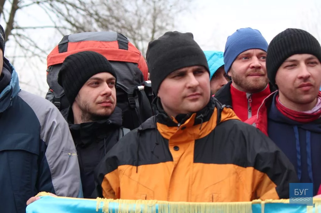 Екстремальний туристичний змаг «Доброволець» зібрав у Вовчаку майже 300 учасників 40