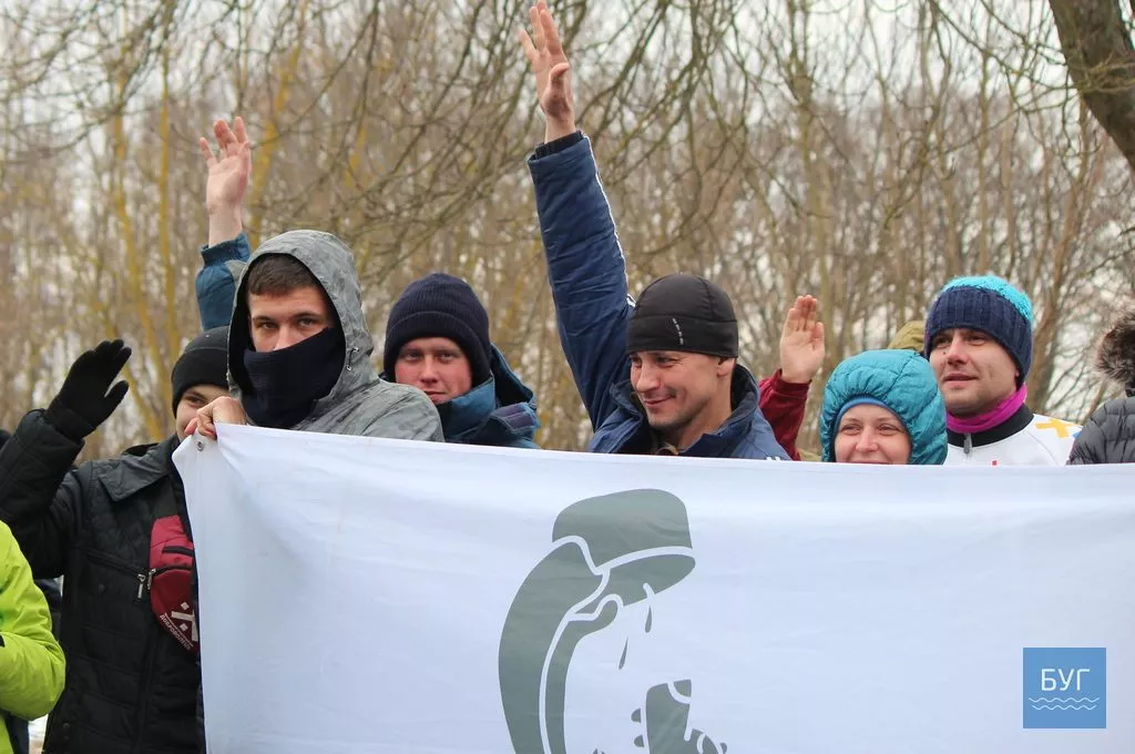 Екстремальний туристичний змаг «Доброволець» зібрав у Вовчаку майже 300 учасників 41