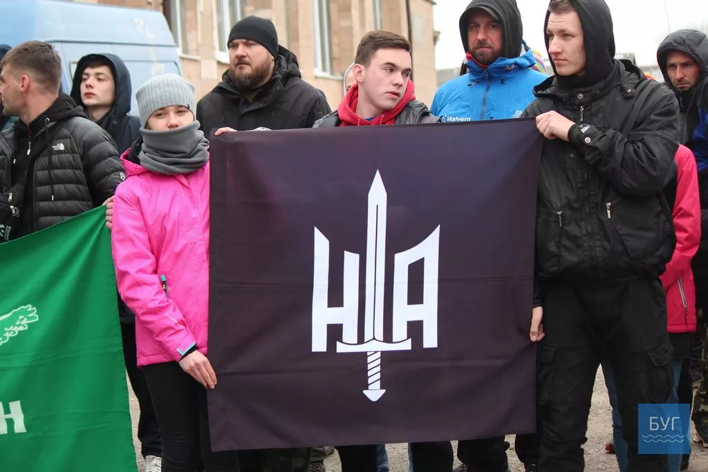 Екстремальний туристичний змаг «Доброволець» зібрав у Вовчаку майже 300 учасників 44