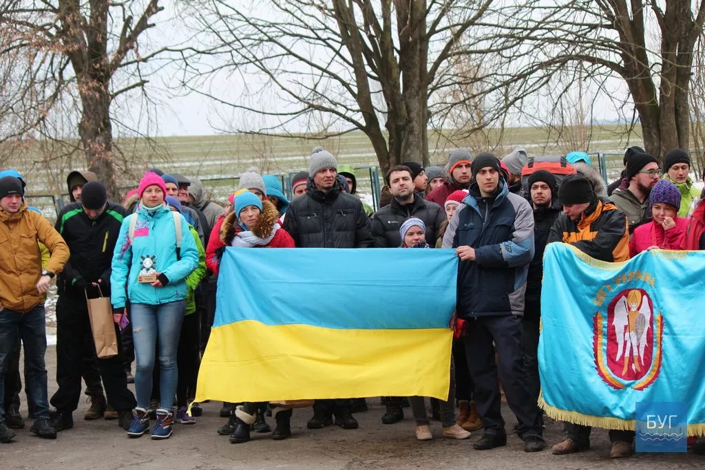Екстремальний туристичний змаг «Доброволець» зібрав у Вовчаку майже 300 учасників 62