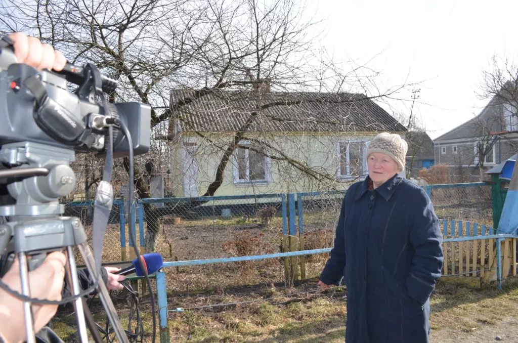 «Побачив дим над хатою, а далі все - як у кіно»: у Вербі рятувальник визволив односельчанку від вогню 4
