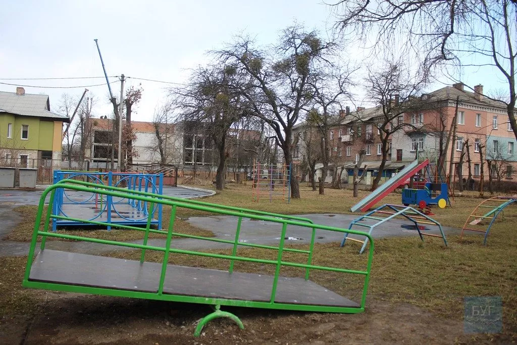 Другий у Волинській області інклюзивний дитячий майданчик з'явився в Нововолинську 2