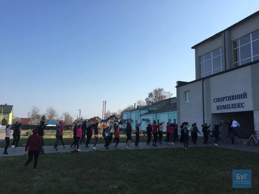 День здоров'я у Володимирі-Волинському: зарядка, пробіжка та американський футбол 3