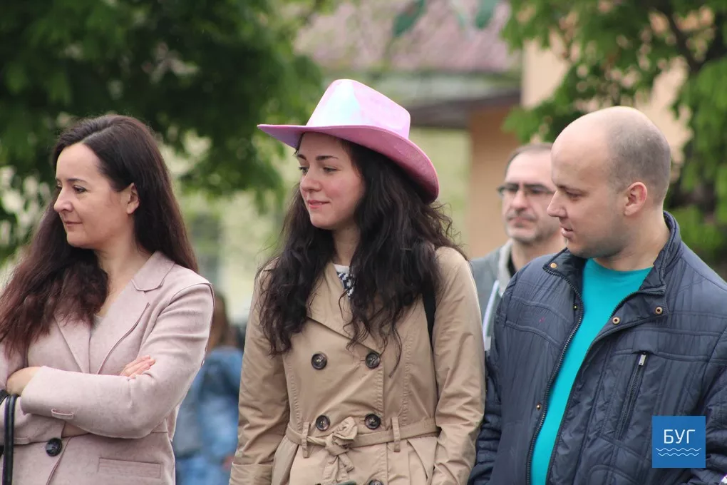 На площі у Володимирі-Волинському співали караоке. Фоторепортаж 6