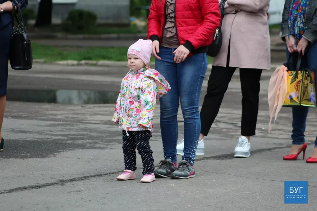 На площі у Володимирі-Волинському співали караоке. Фоторепортаж 53