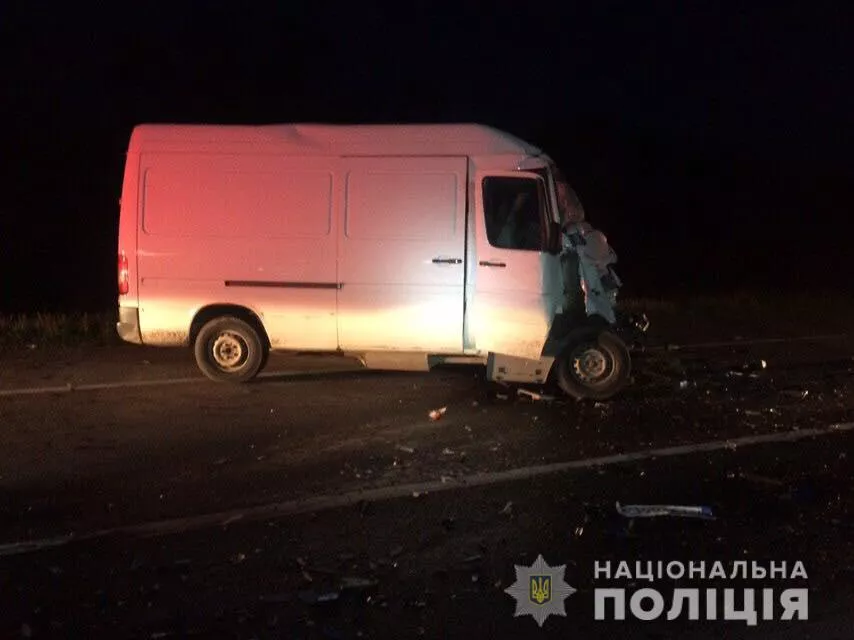 На Рівненщині нетверезий водій вантажівки з Волині спричинив ДТП і намагався втекти 4