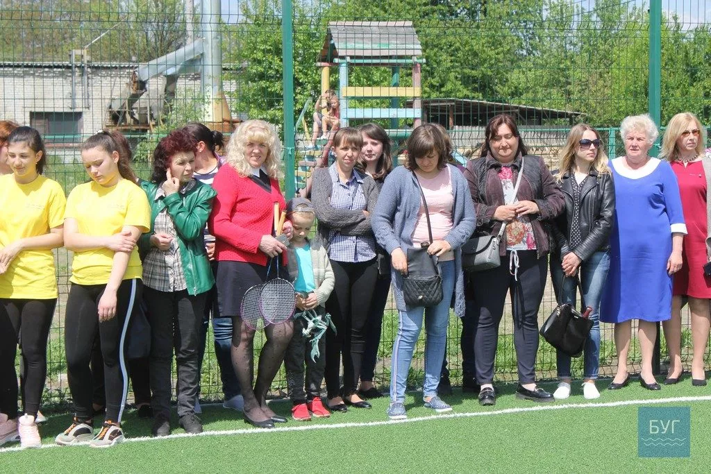 В селі Льотниче Зимнівської ОТГ відкрили сучасний спортивний майданчик 14