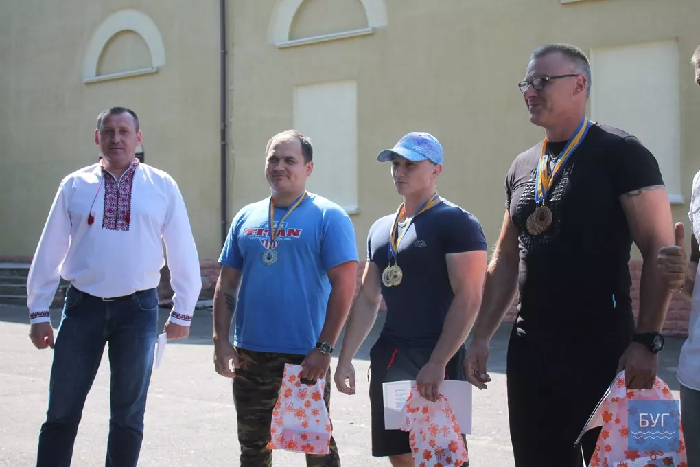 Хто із силачів став кращим у Володимирі-Волинському 42