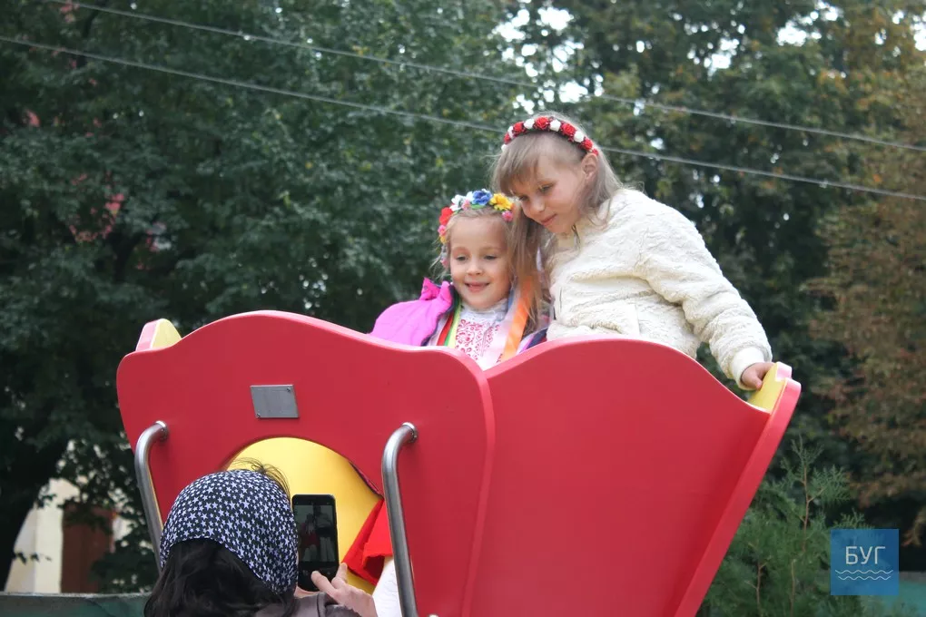 Дітей з Володимира-Волинського запрошують на новий майданчик 6