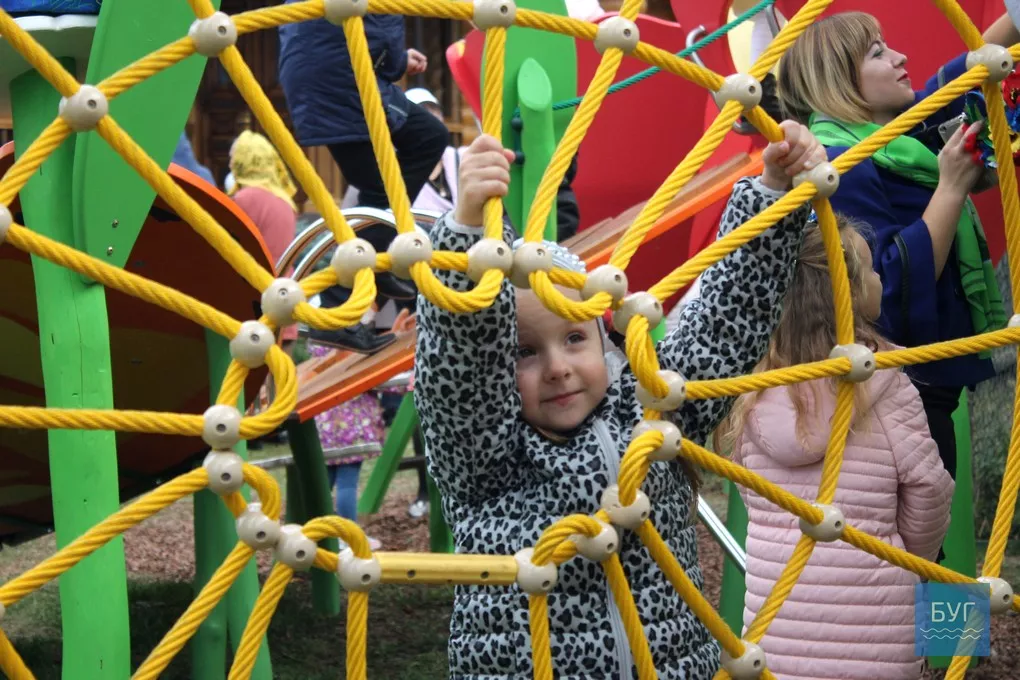 Дітей з Володимира-Волинського запрошують на новий майданчик 1