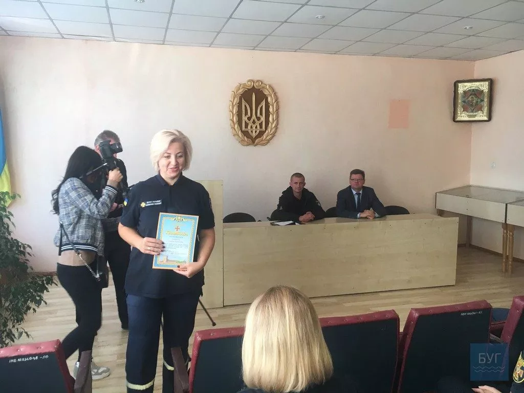 Рятувальників Нововолинська привітали з професійним святом 2