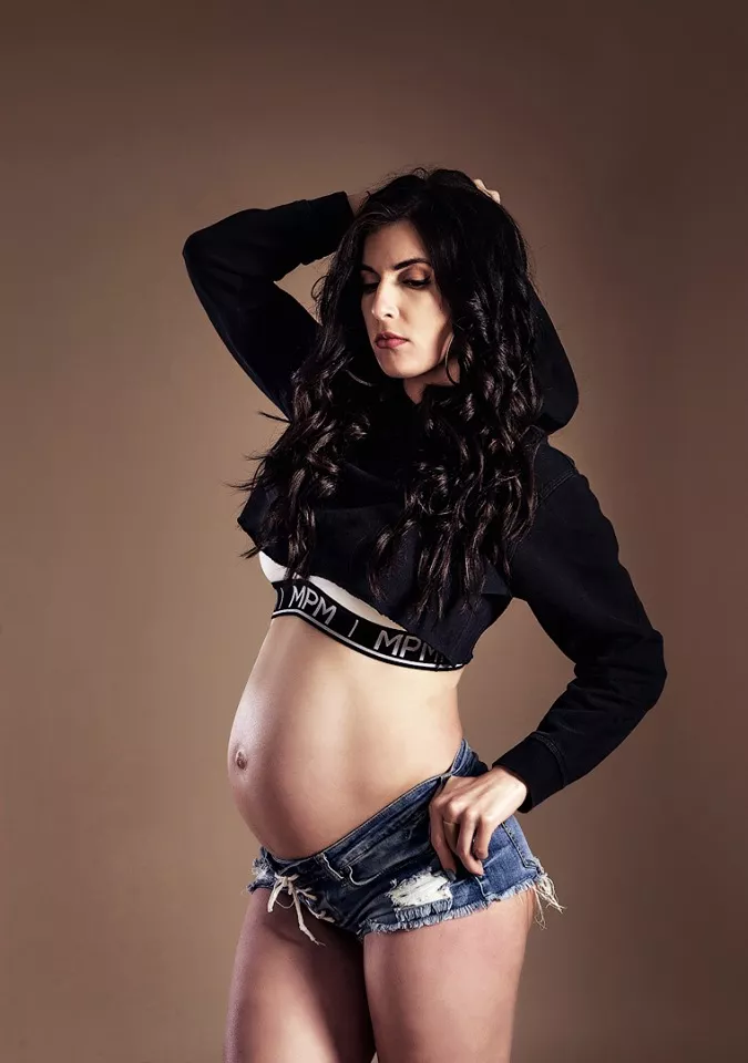 Тренер з Нововолинська Олена Демниченко запрошує на марафон схуднення та знає про спорт після пологів, тіло мрії і здорове харчування 1