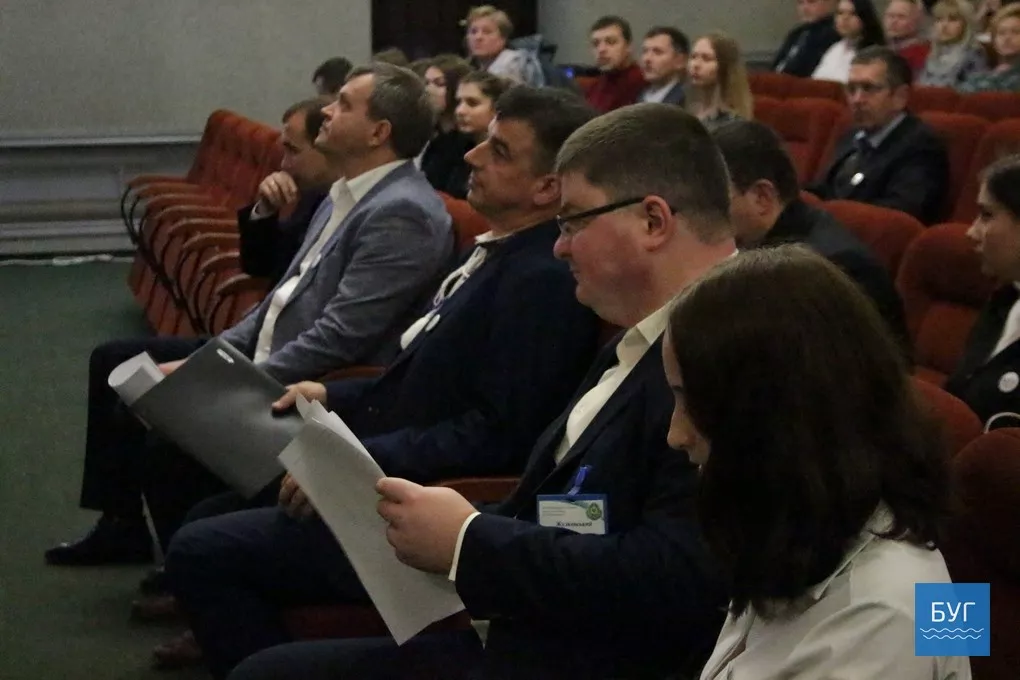 У Володимирі-Волинському обговорили можливість існування коледжів у системі освіти України 3