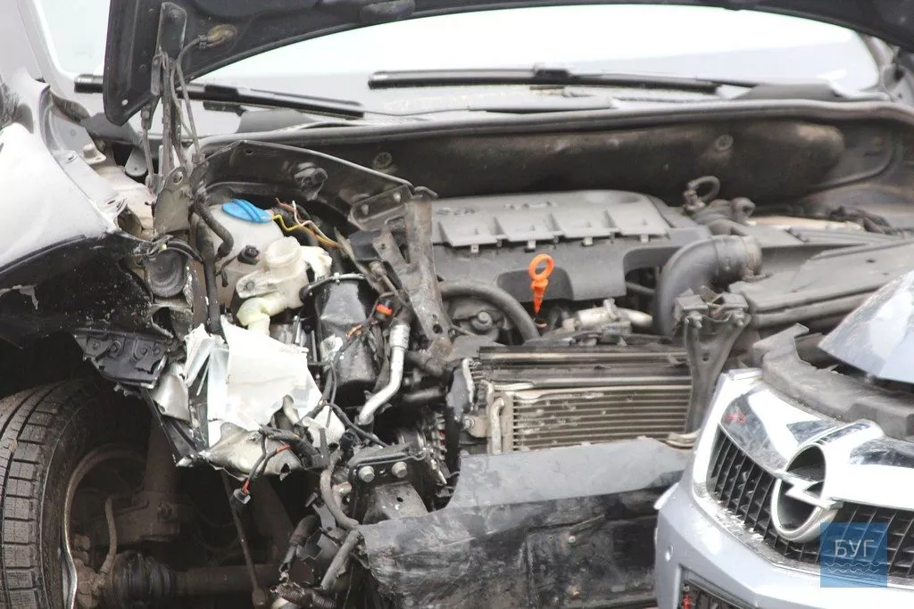 У Нововолинську ДТП: зіткнулися три автомобілі 3