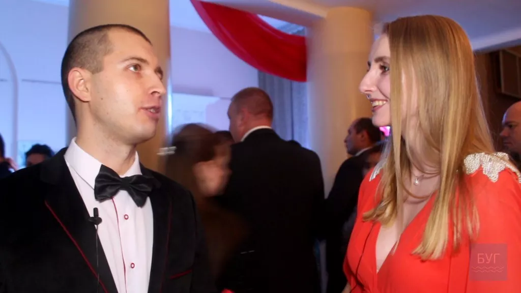 Світський вечір у Володимирі-Волинському: сукні, смокінги і пристрасне танго 5