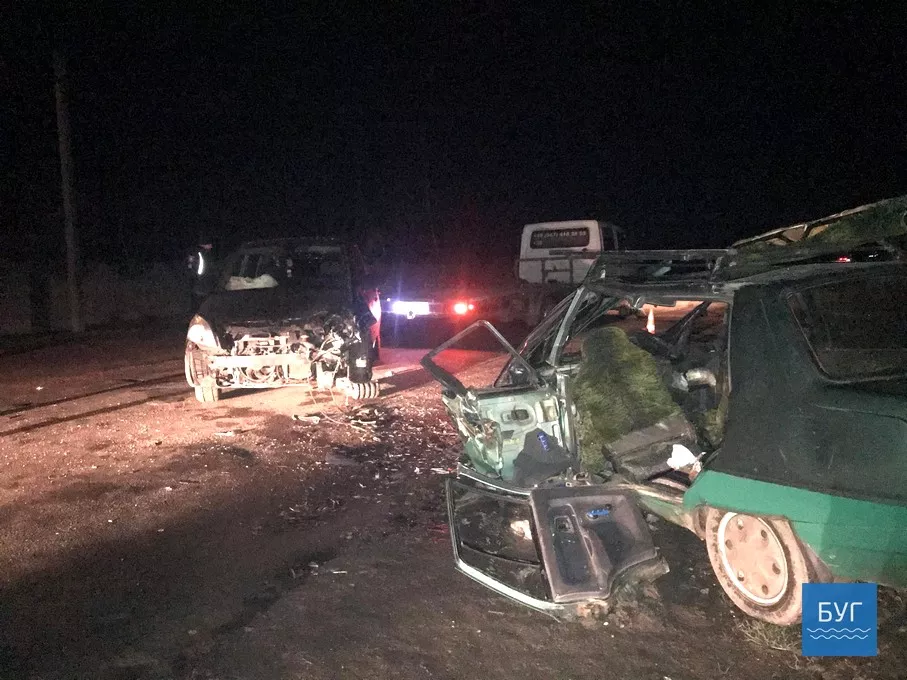 Лобове зіткнення: на виїзді з Нововолинська до Іванич трапилася ДТП 1