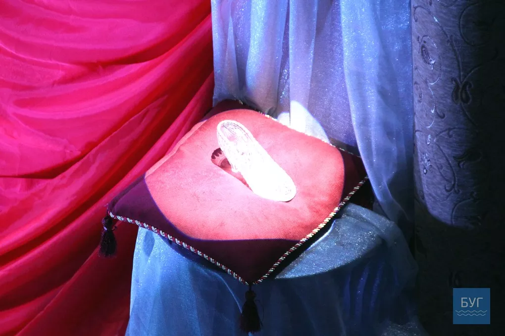 Світський вечір у Володимирі-Волинському: сукні, смокінги і пристрасне танго 2