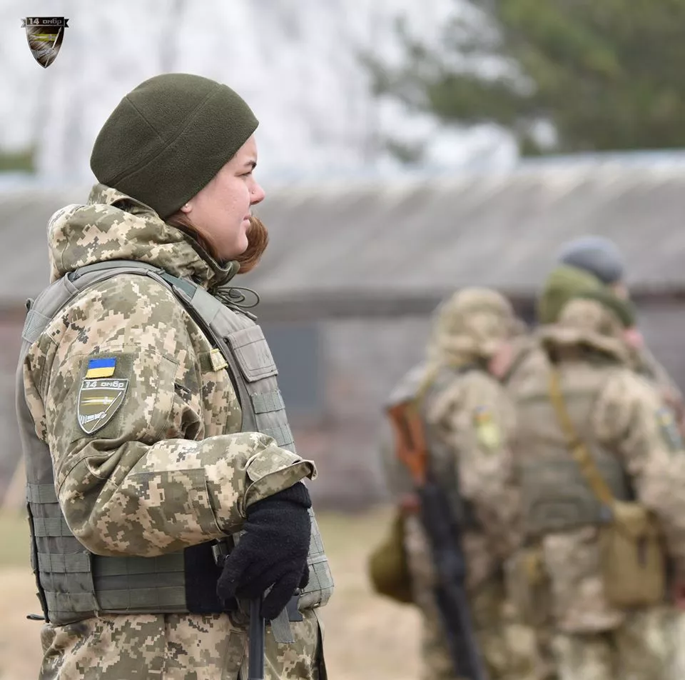 Нововолинянка вміє мріяти і досягати: історія військової 14-ї ОМБр 2