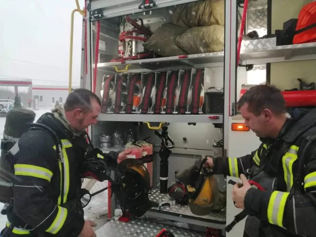 Поблизу Луцька ліквідували пожежу у мотелі «Лагуна» 2