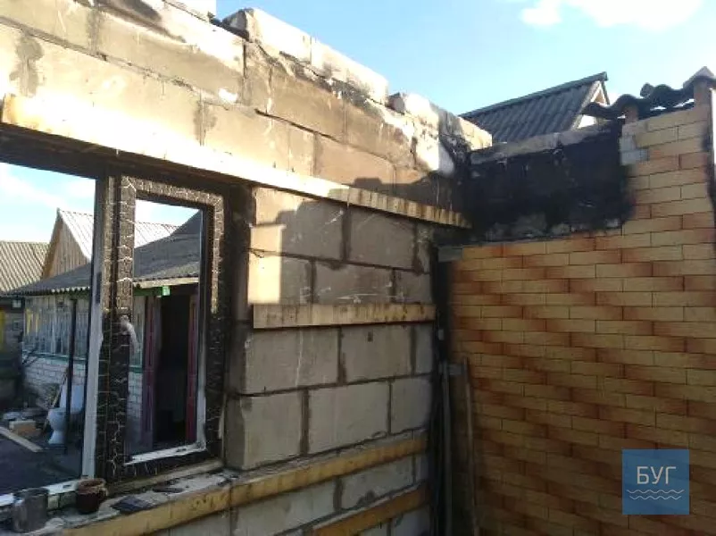 Пожежа залишила без житла: сім’я студентки Володимир-Волинського педколеджу потребує допомоги 3