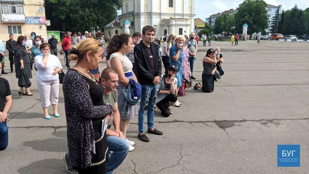 У Володимирі-Волинському прощалися з загиблим Героєм Іллею Струком 31