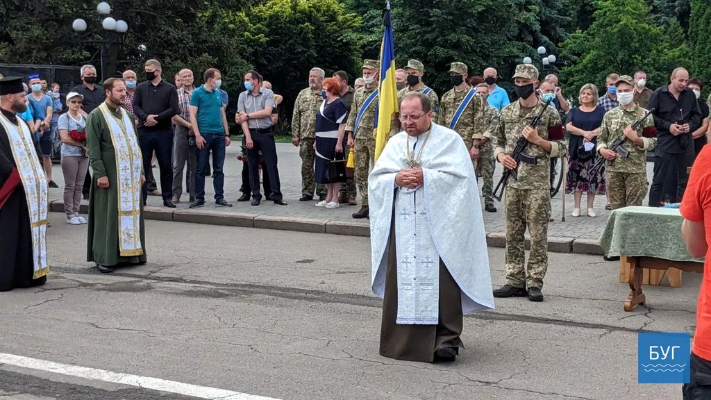 У Володимирі-Волинському прощалися з загиблим Героєм Іллею Струком 37