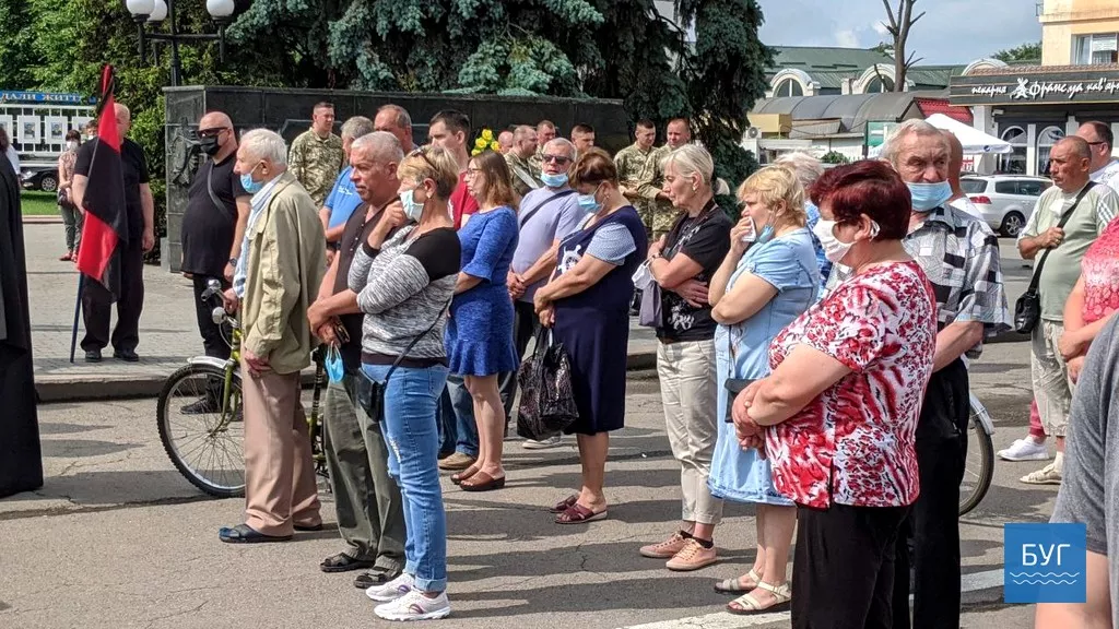 У Володимирі-Волинському прощалися з загиблим Героєм Іллею Струком 23