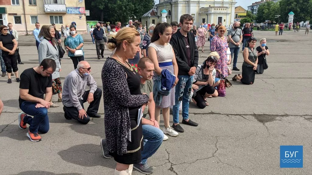 У Володимирі-Волинському прощалися з загиблим Героєм Іллею Струком 11