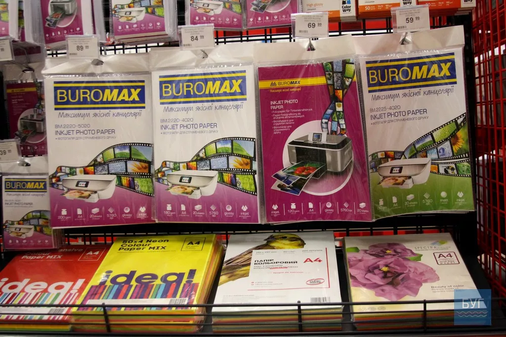 Формат супермаркету та найбільший асортимент канцтоварів: що пропонує «Офіс Центр» у Володимирі-Волинському 45
