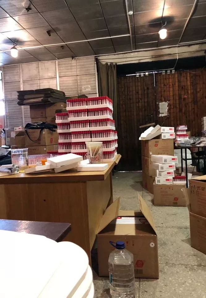 На Харківщині цех підпільно виготовляв набори для тестування на COVID-19 7