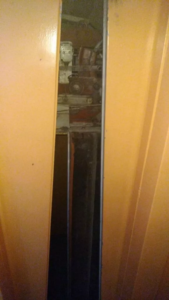 Ліфт із дитиною всередині впав на Одещині 2