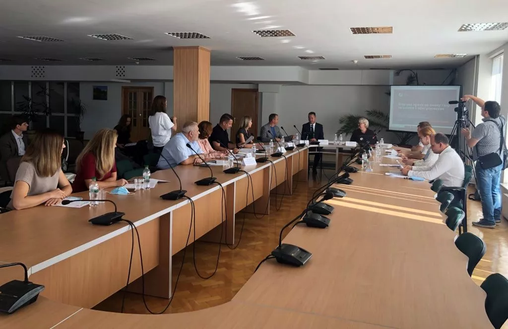 Під загрозою опалювальний сезон: газовики Нововолинська та Володимира просять підтримати законопроєкт про списання боргів за газ і теплопостачання 2