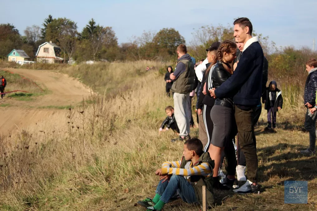 У Нововолинську відбулися масштабні змагання з мотокросу 50