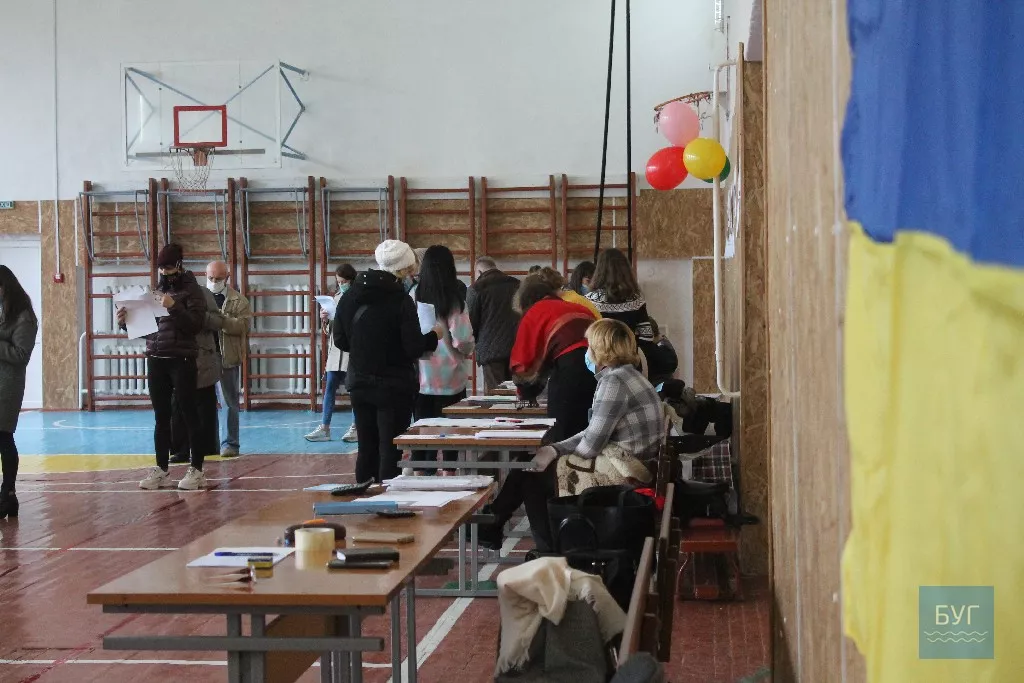 Виборча неділя у Володимирі-Волинському. Фоторепортаж 61