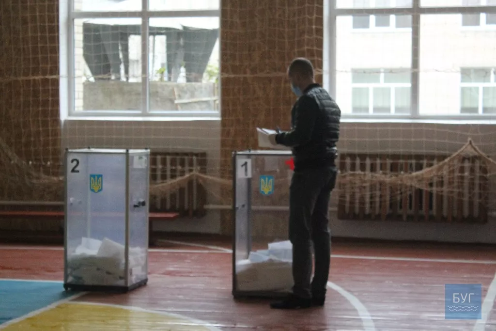 Виборча неділя у Володимирі-Волинському. Фоторепортаж 66