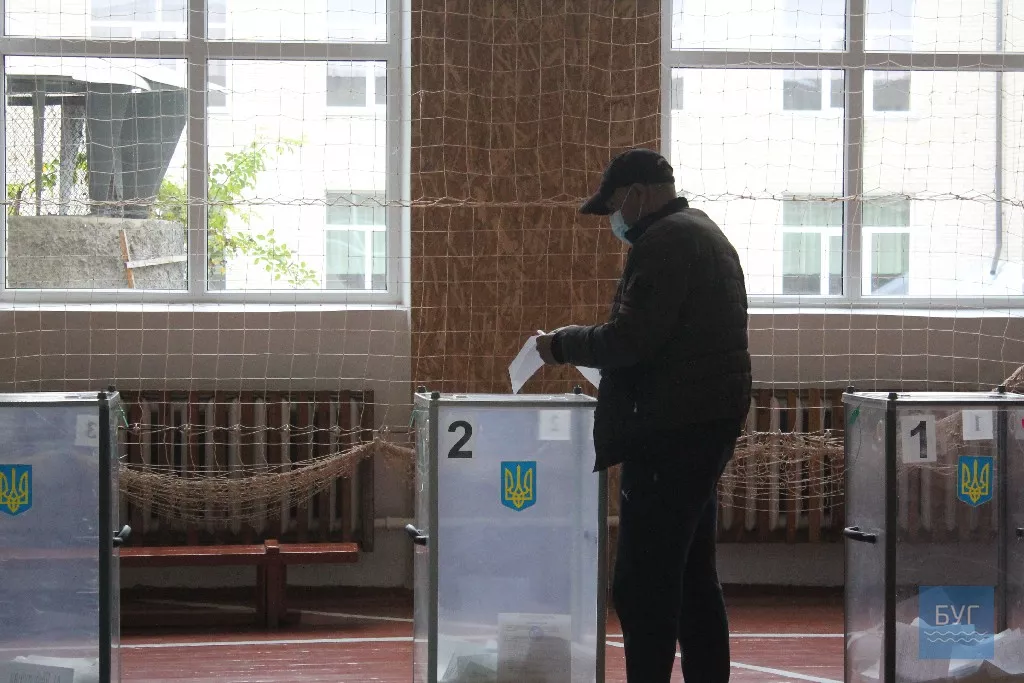 Виборча неділя у Володимирі-Волинському. Фоторепортаж 43